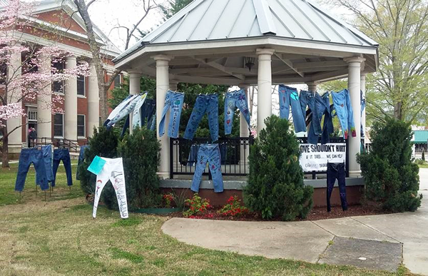 Jeans Display